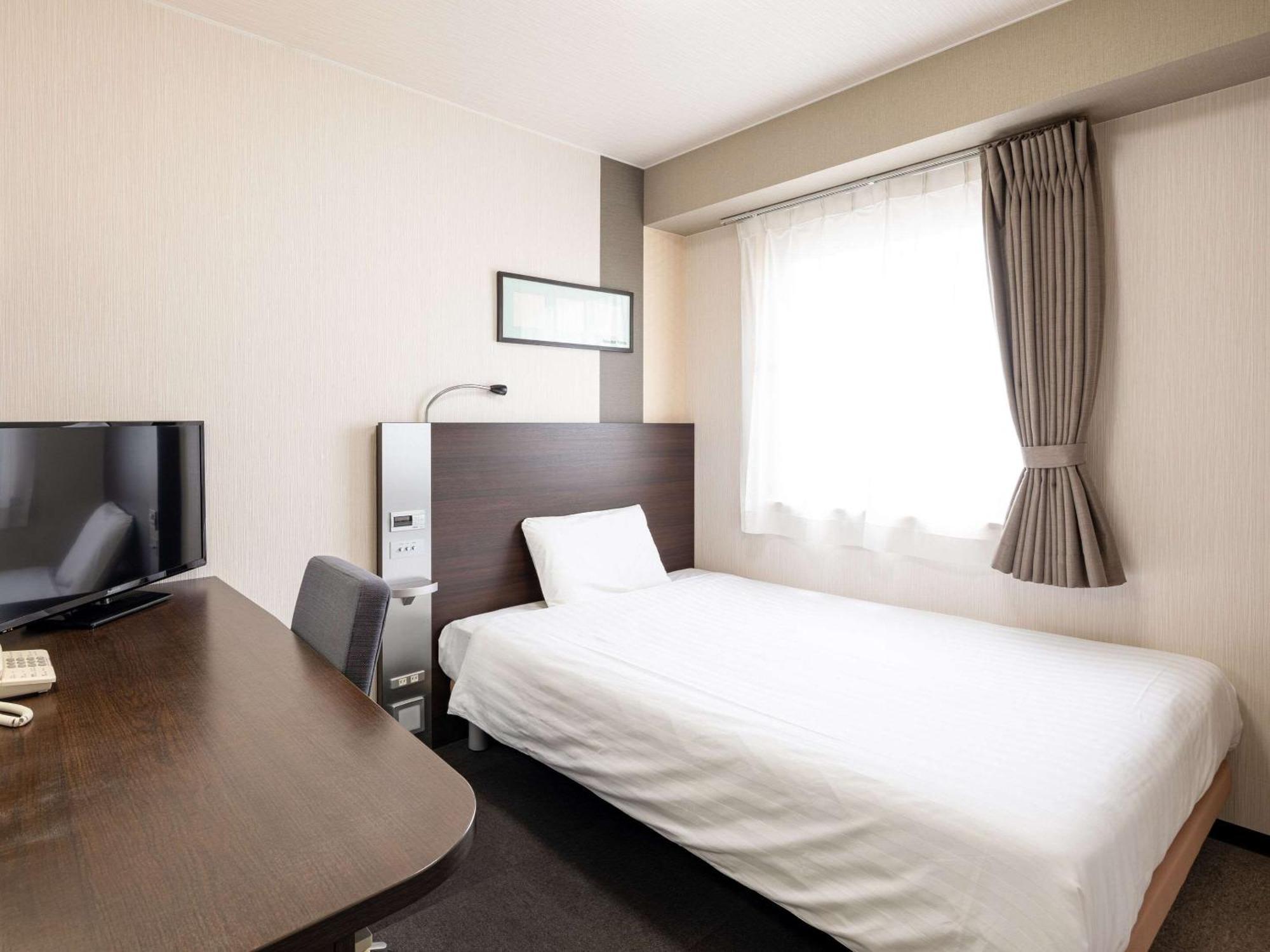 Comfort Hotel Himeji Bagian luar foto